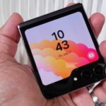 “Experience the Best of Both Worlds: Samsung Galaxy Z Flip 5 – Advanced and Retro, Pre-Order Now and Save up to $1,070”